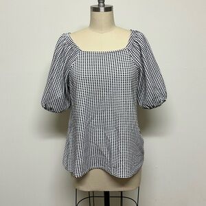 Ava & Viv black and white puffy sleeve blouse. Size X.